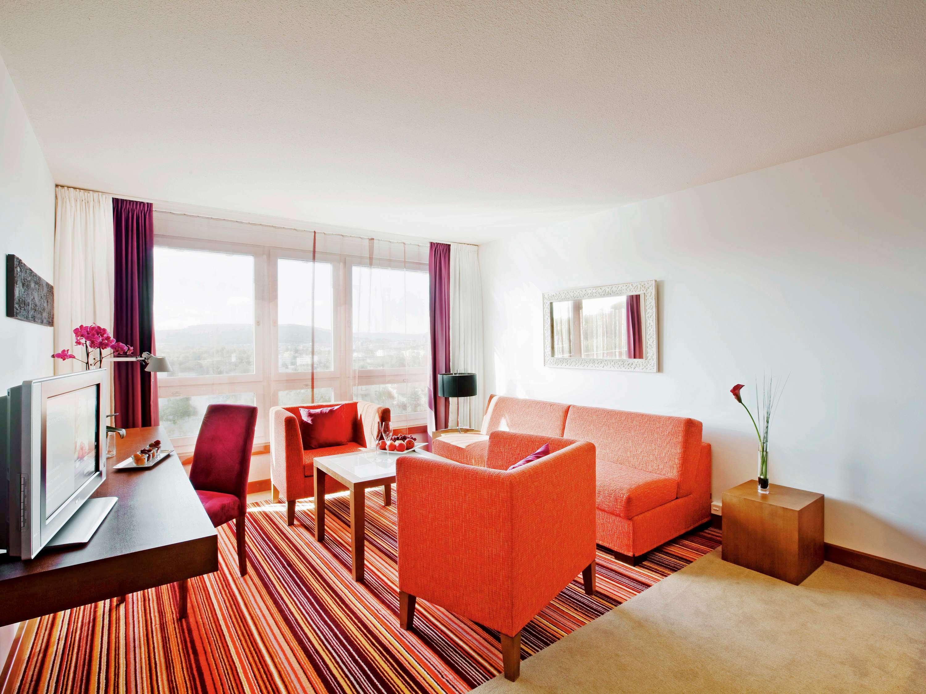 Moevenpick Hotel Zurich Airport Opfikon-Glattbrugg Ngoại thất bức ảnh
